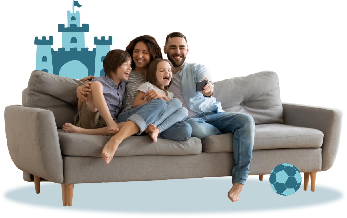 imagem família a conviver no sofá